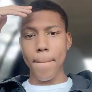 Meet your Posher, Johnathan